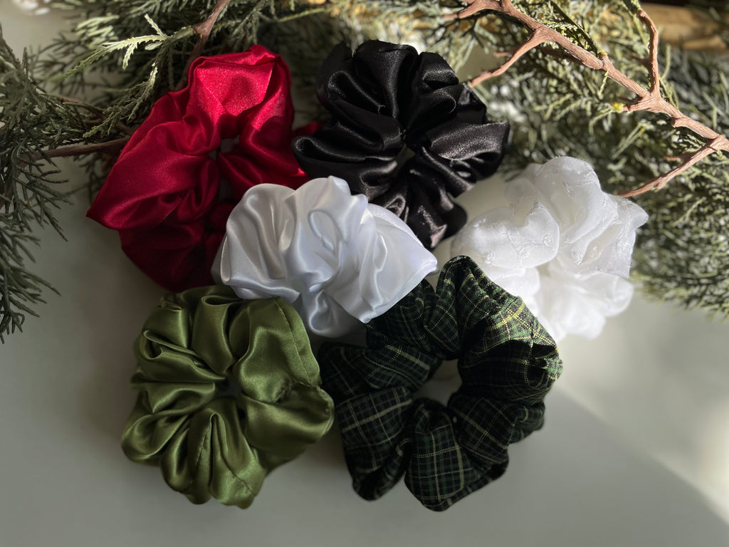 Holiday Mystery Scrunchie