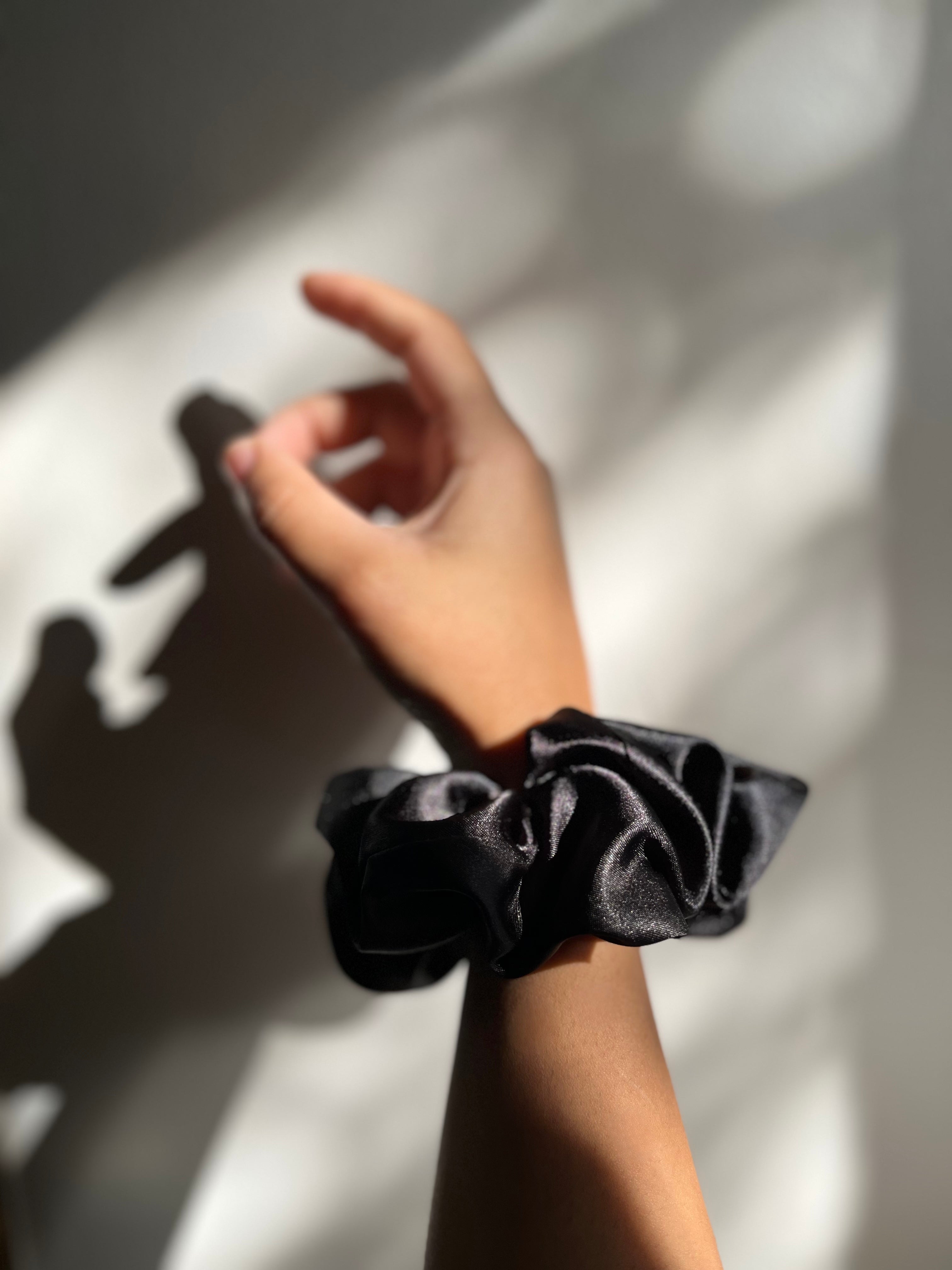 Holiday Mystery Scrunchie