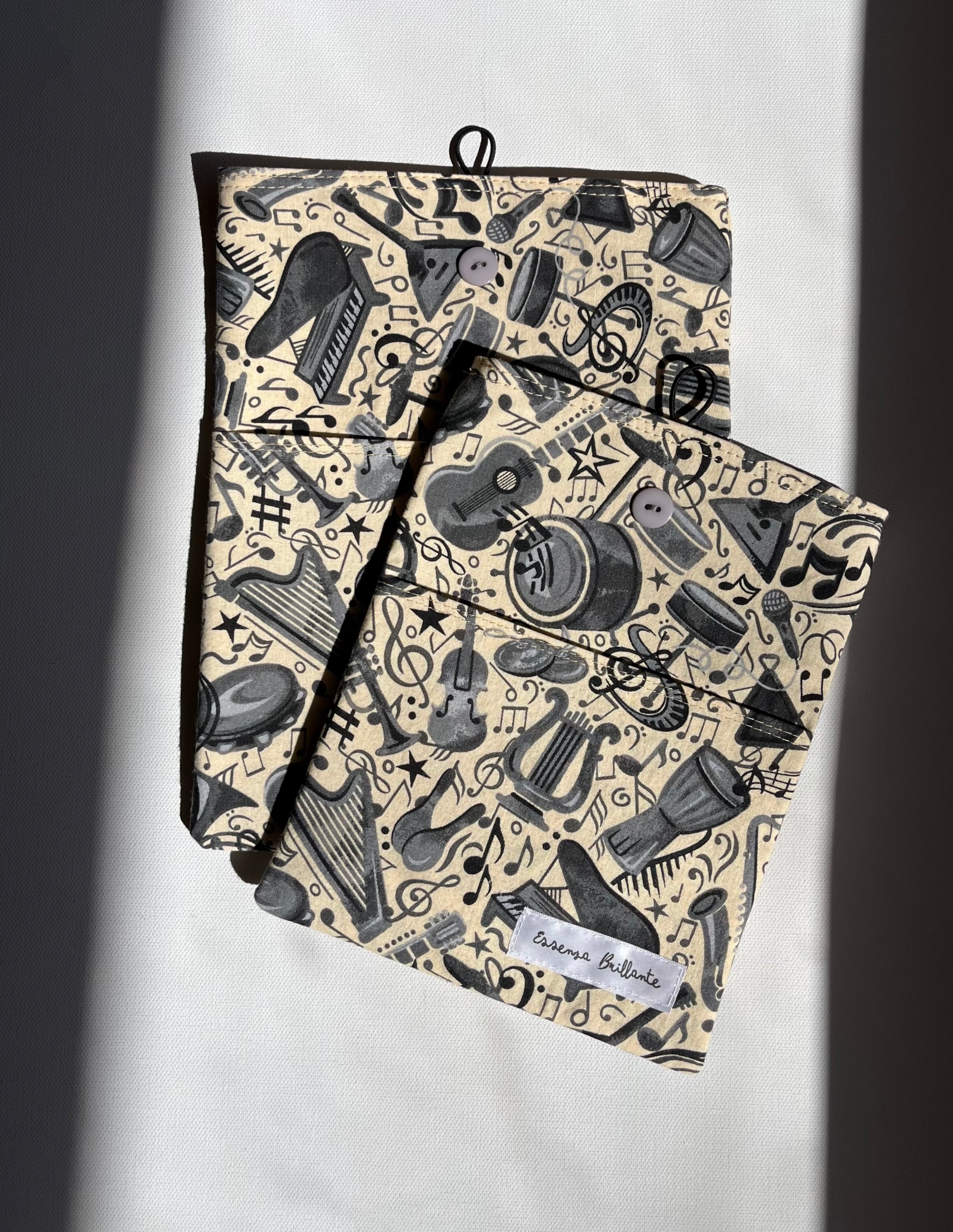 Beige Music Print w Front Pocket Book Sleeve