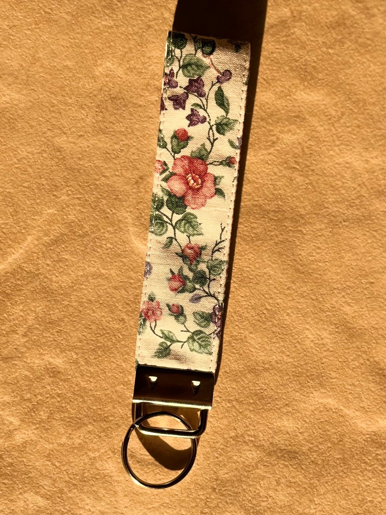 Vineyard Wristlet