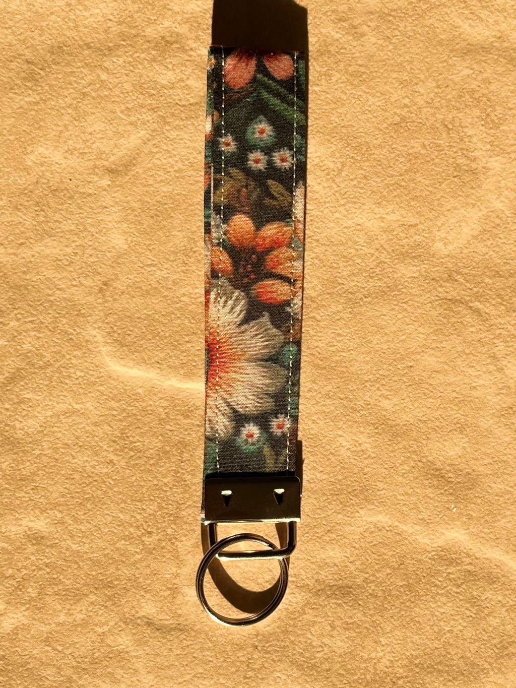 3D Bloom Wristlet