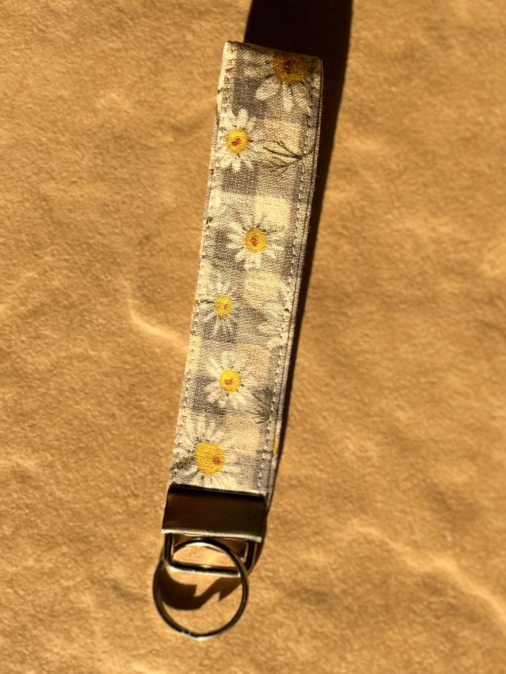 Grey Daisies Wristlet