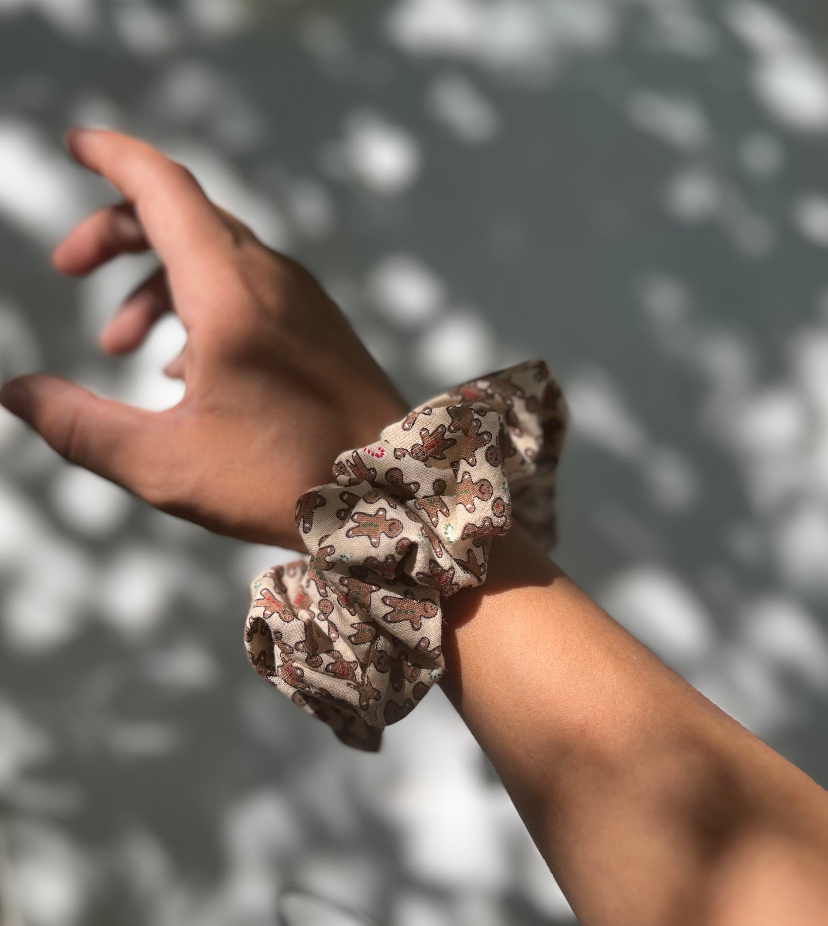 Gingerbread Scrunchie