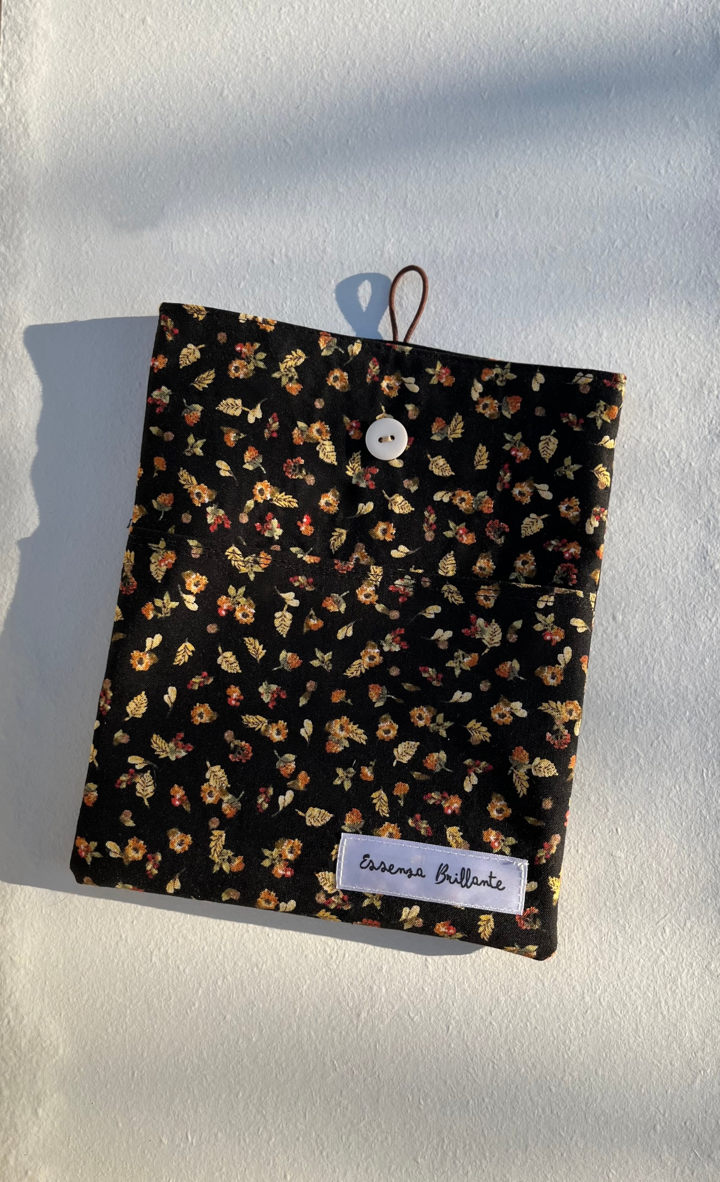 Fall Leaves w Front Pocket Book Sleeve